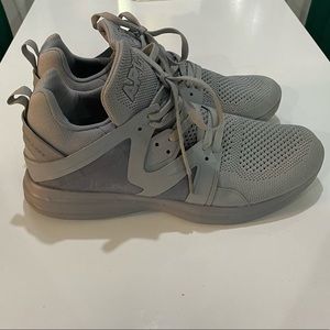 APL Men’s ascend sneaker